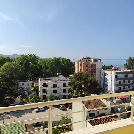Apartment Palm Street Durres
